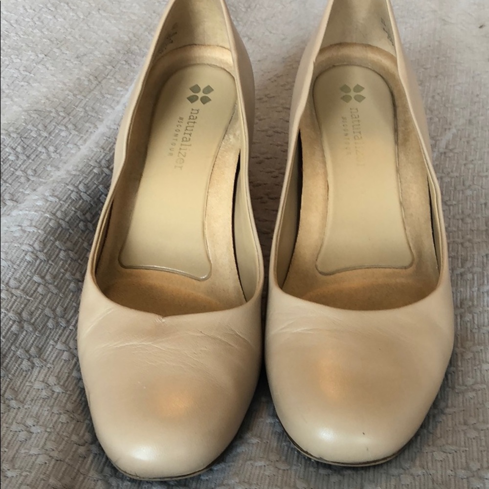 Nude Pumps - image 5
